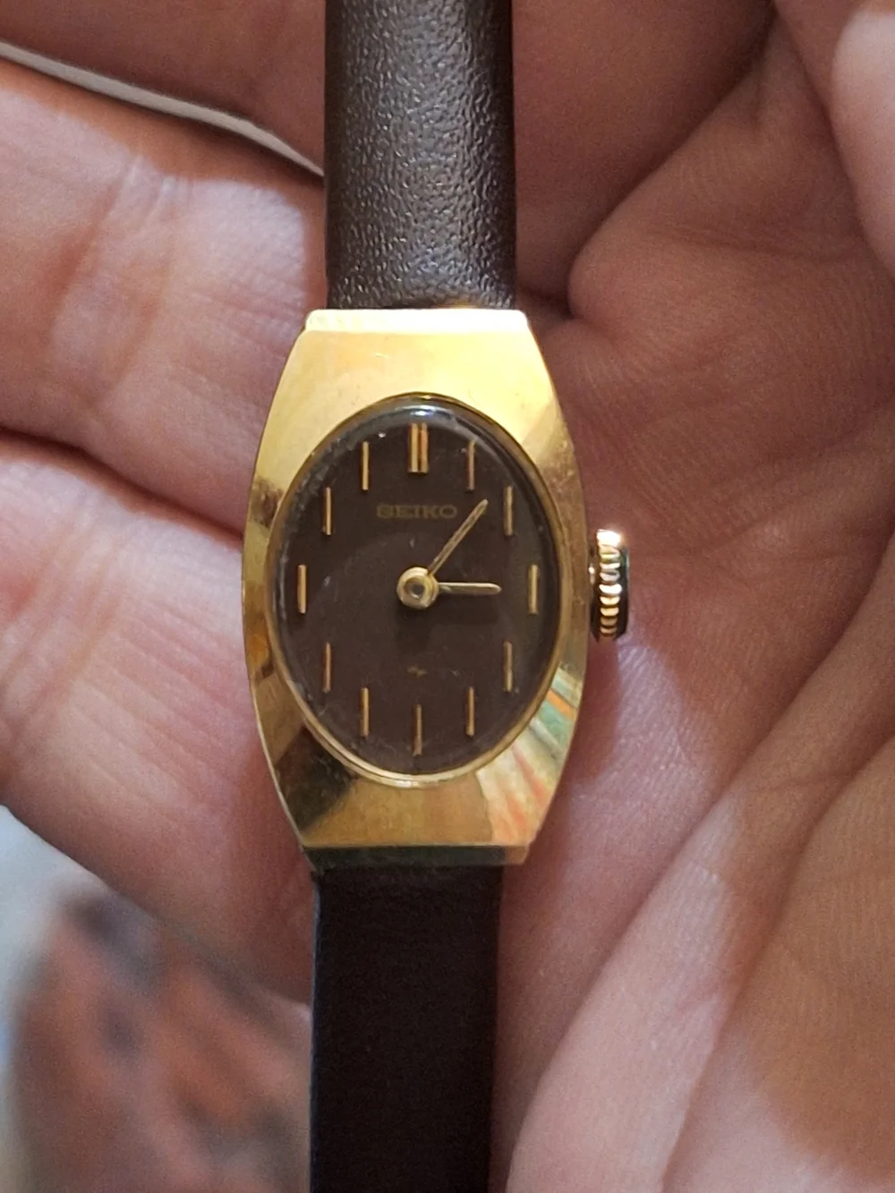 Vintage 1970s Seiko  Mechanical Wind-Up Watch Chocolate Brown Dial Runs Great!